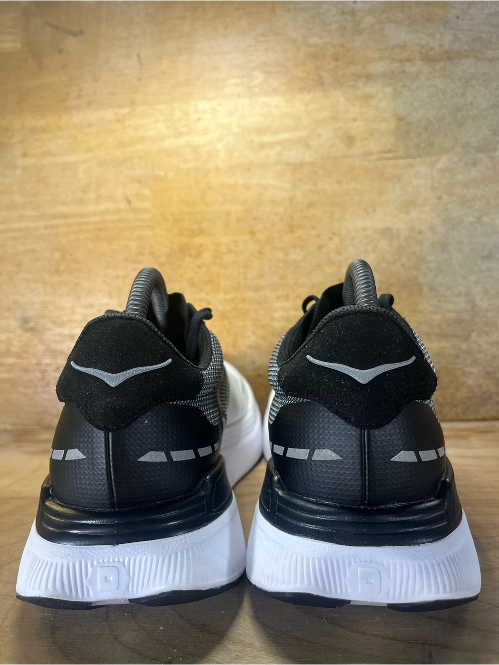 Hoka One One Transport X Mens Size 8 Running Walking Shoes Sneakers Black White - Picture 5 of 12